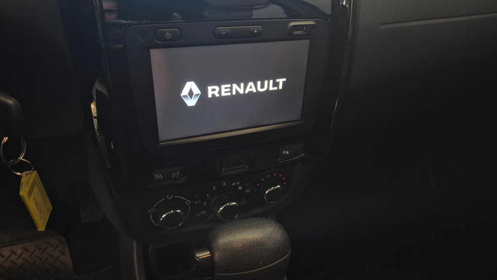 Renault Duster Marrom