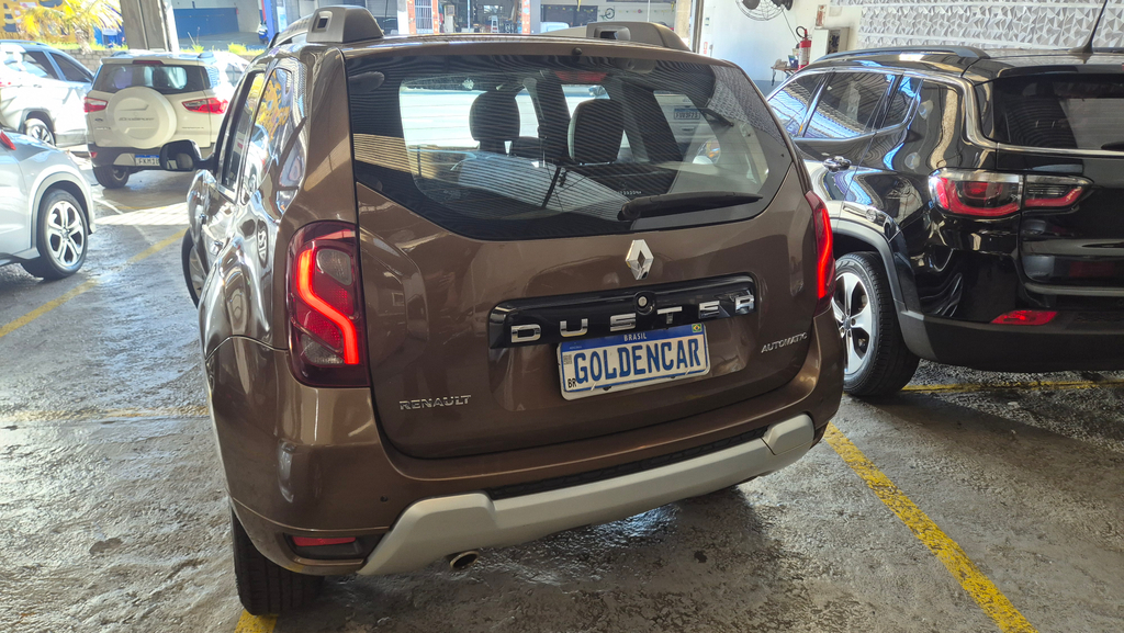 Renault Duster Marrom
