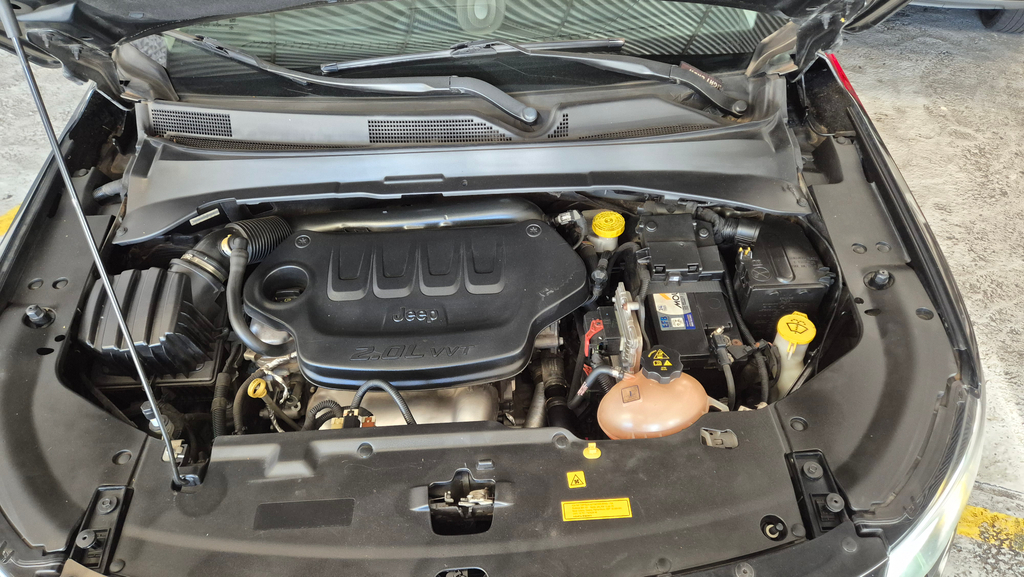 Jeep Compass Preto