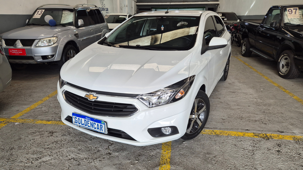 Chevrolet Onix Branco