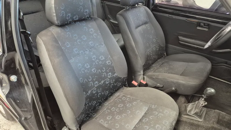 Fiat Uno Preto