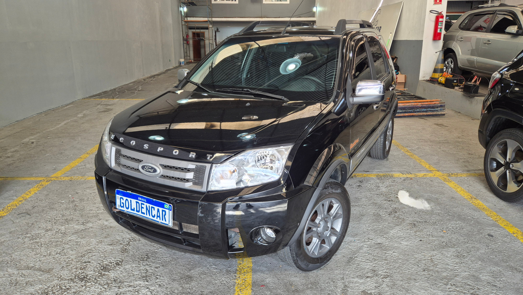 Ford EcoSport Preto