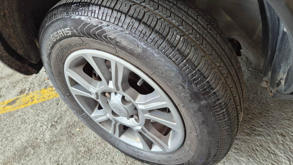 Ford EcoSport Preto