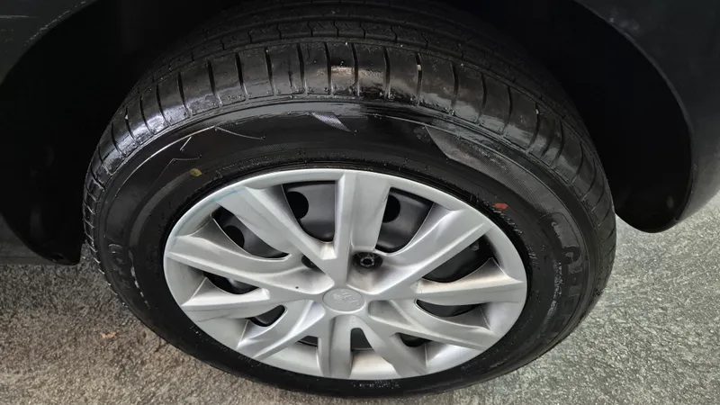 Volkswagen Fox Preto