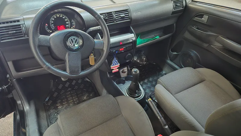 Volkswagen Fox Preto