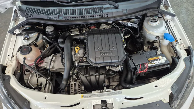 Volkswagen Gol Branco
