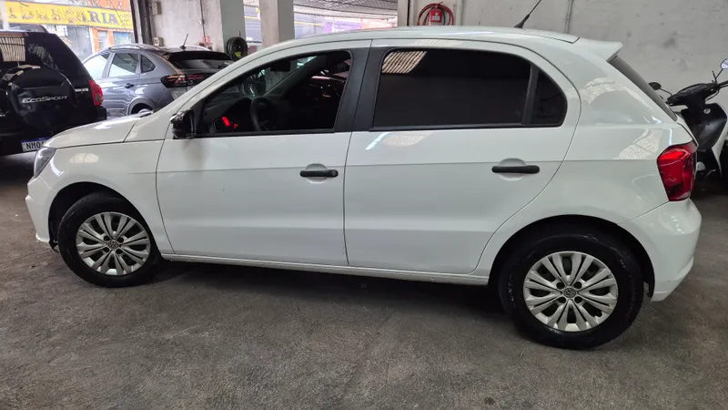 Volkswagen Gol Branco