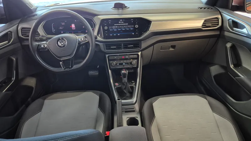 Volkswagen T-Cross Marrom