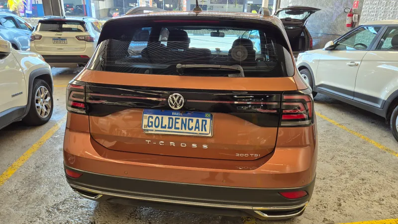 Volkswagen T-Cross Marrom