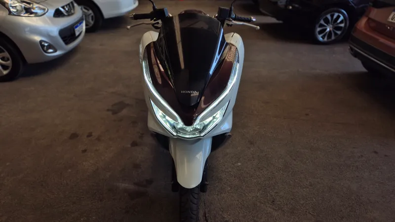 Honda PCX Branco
