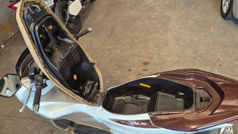 Honda PCX Branco