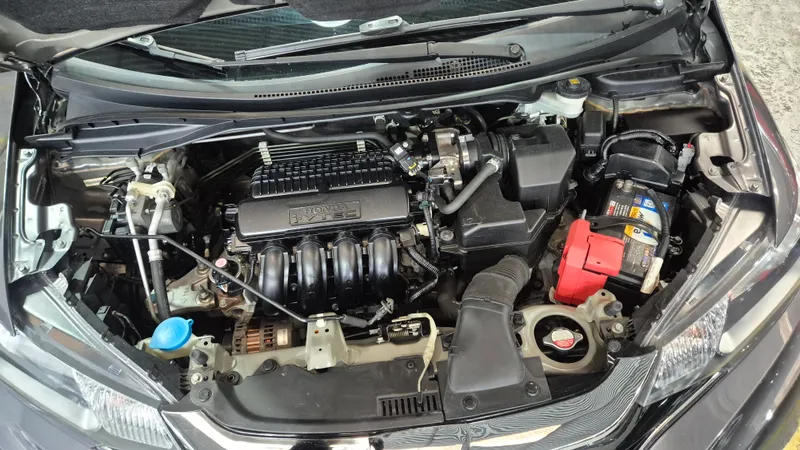 Honda Fit Cinza