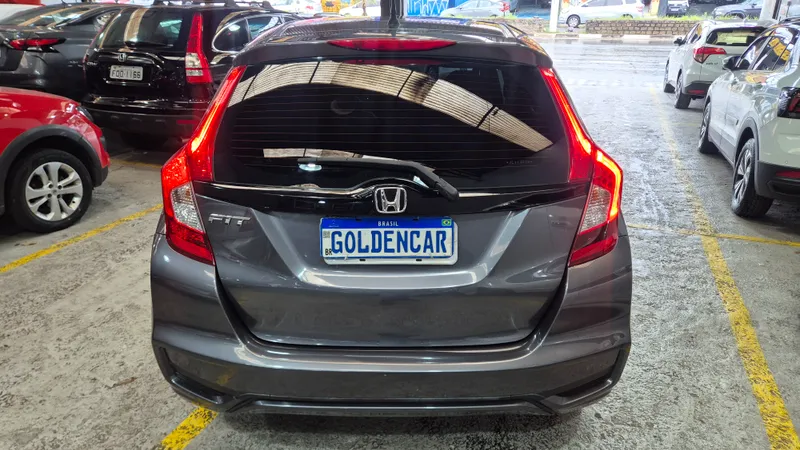 Honda Fit Cinza