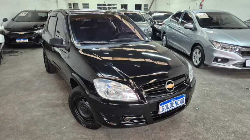 Chevrolet Celta Preto