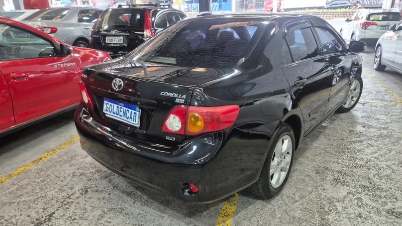 Toyota Corolla Preto