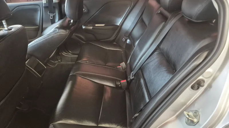 Honda City Prata