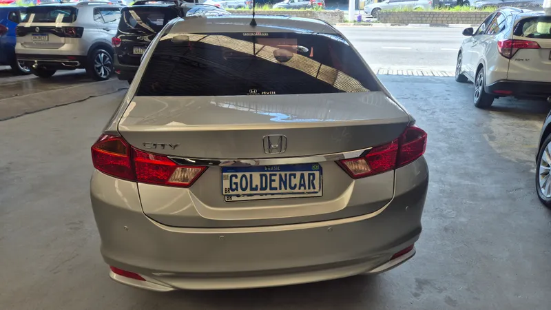 Honda City Prata