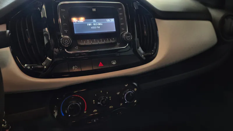 Fiat Uno Branco