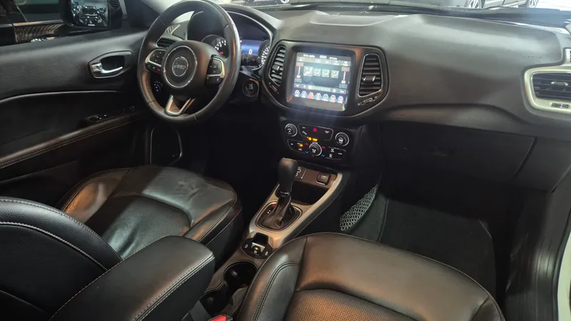 Jeep Compass Branco