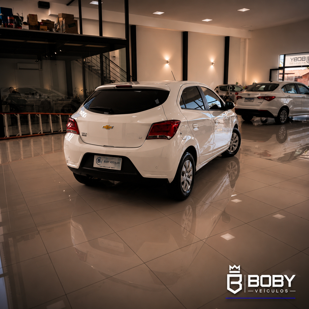 Chevrolet Onix Branco