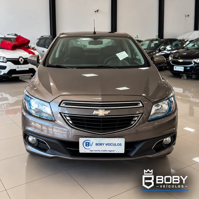 Chevrolet Prisma Marrom