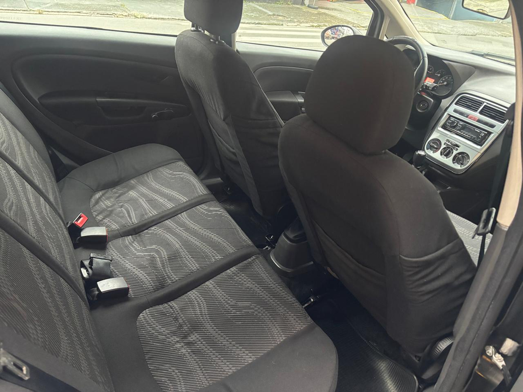Fiat Punto Preto