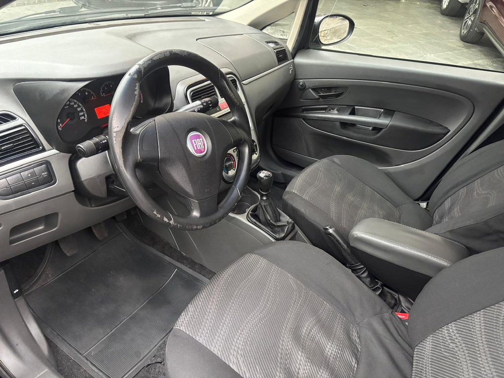 Fiat Punto Preto