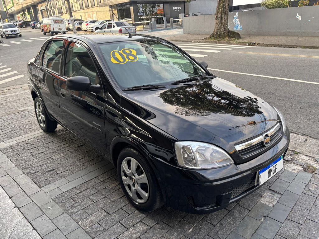 Chevrolet Corsa Sedan Preto