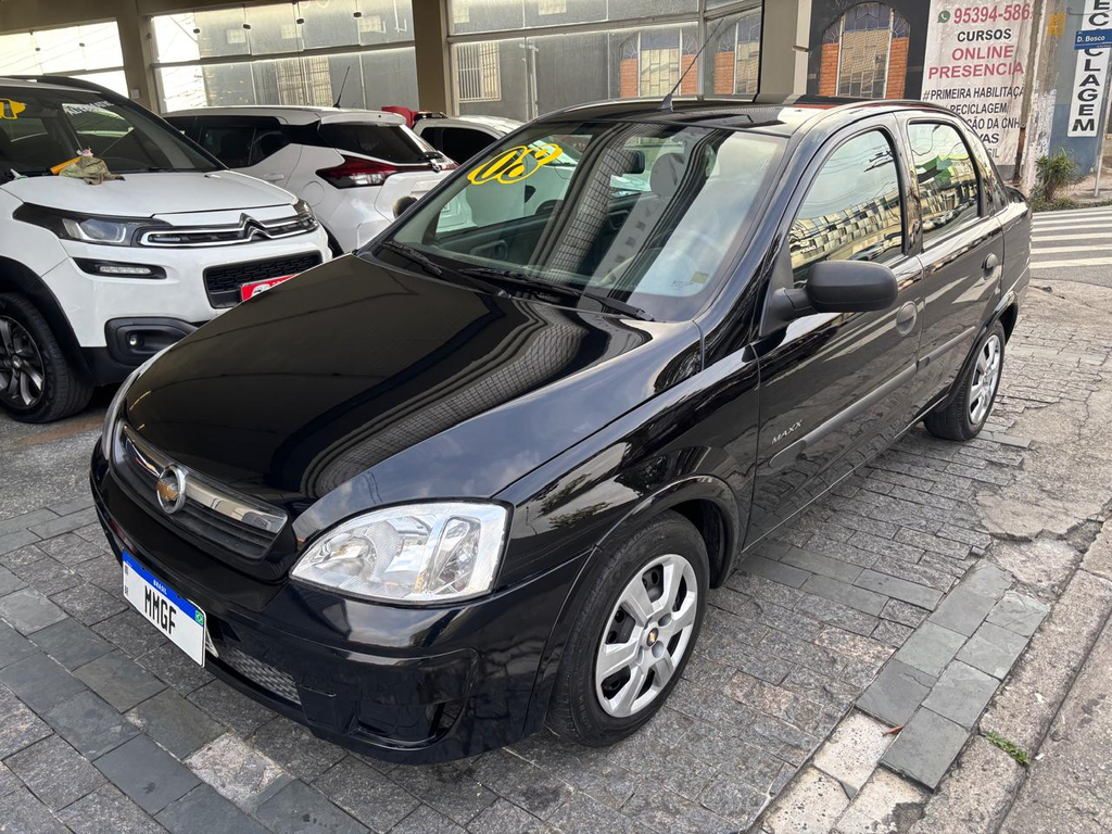 Chevrolet Corsa Sedan Preto