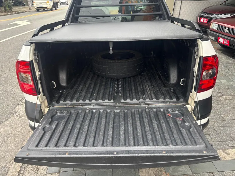 Volkswagen Saveiro Branco