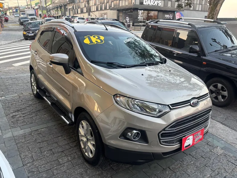 Ford EcoSport Prata