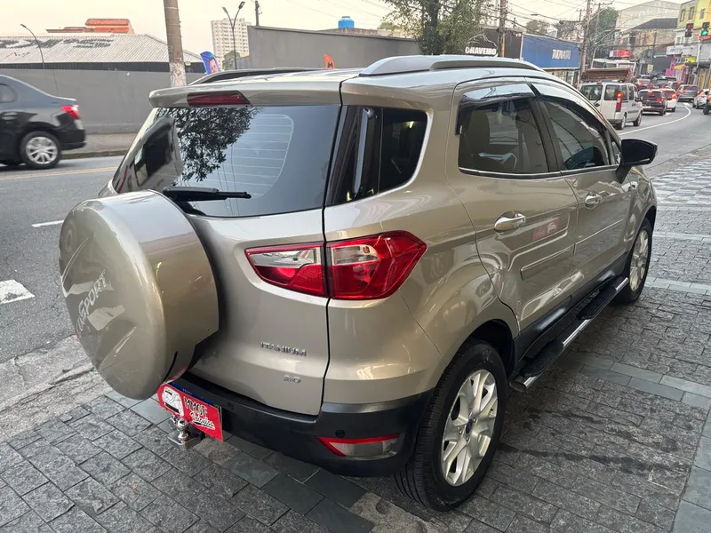 Ford EcoSport Prata