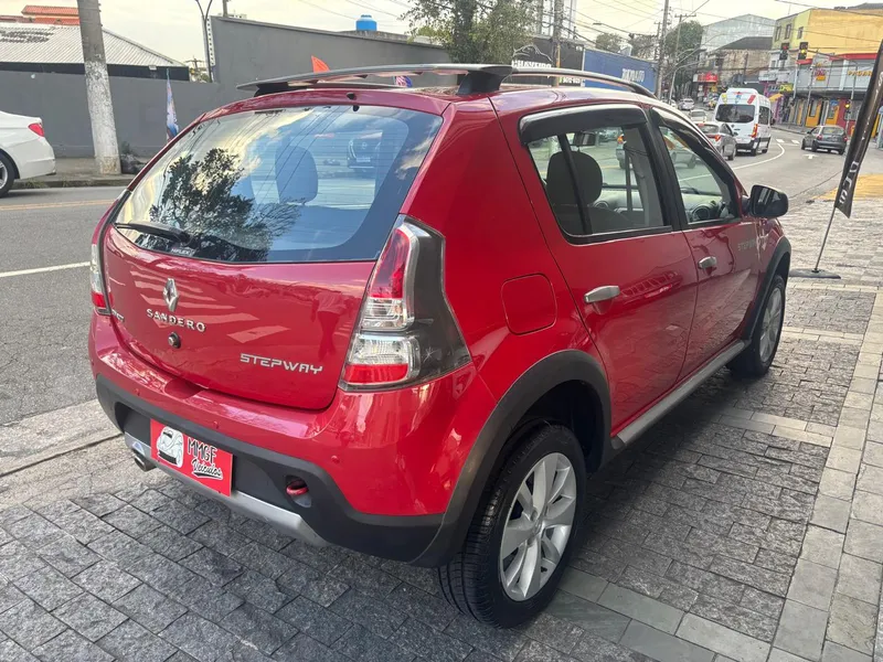 Renault Sandero Stepway Vermelho