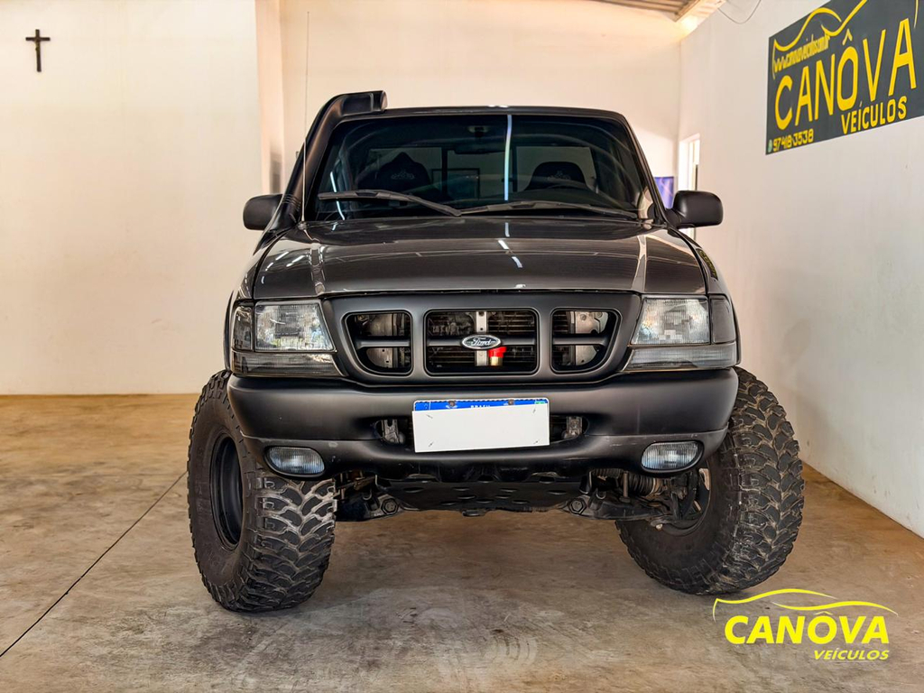 Ford Ranger  (Cabine Simples) Cinza