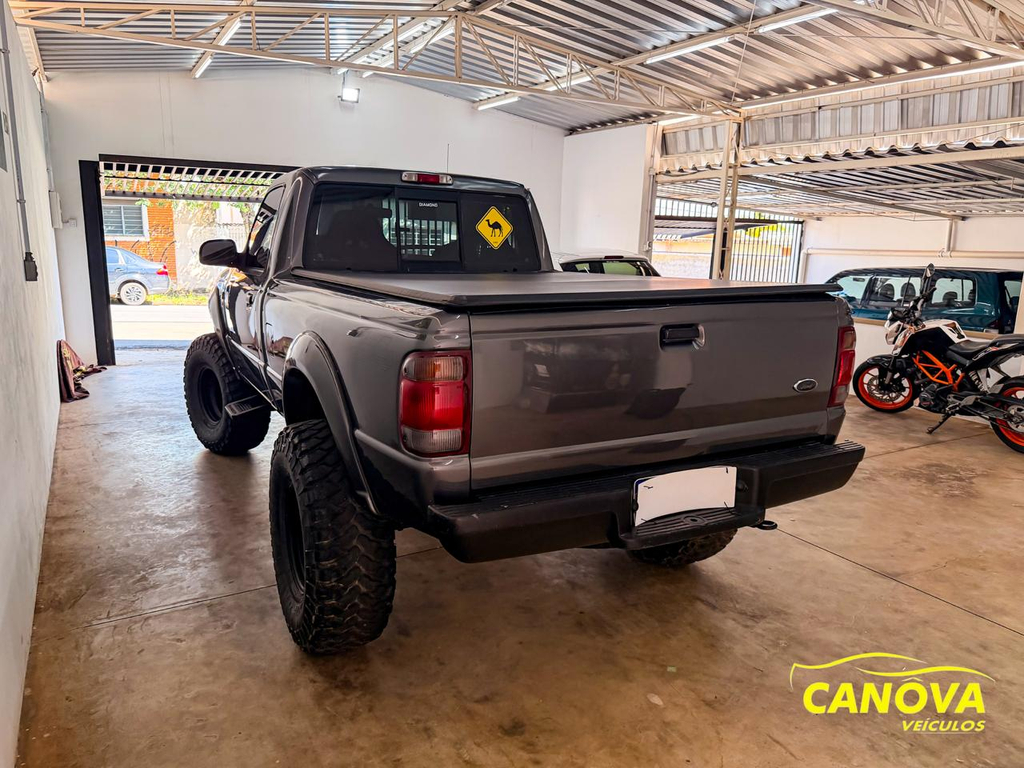 Ford Ranger  (Cabine Simples) Cinza