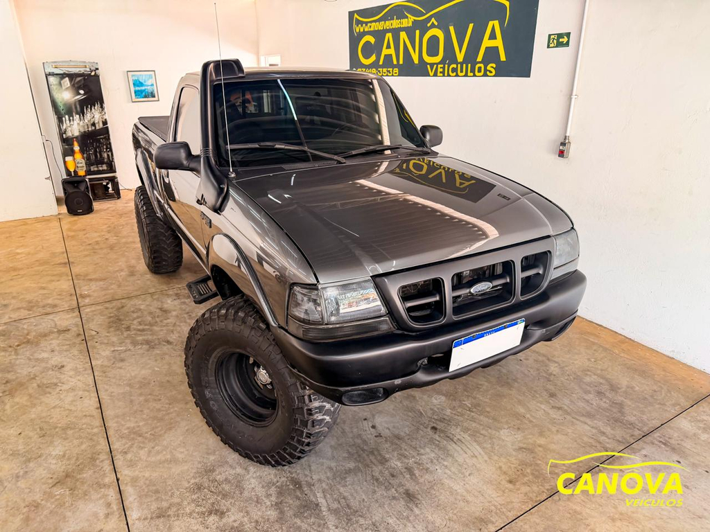 Ford Ranger  (Cabine Simples) Cinza