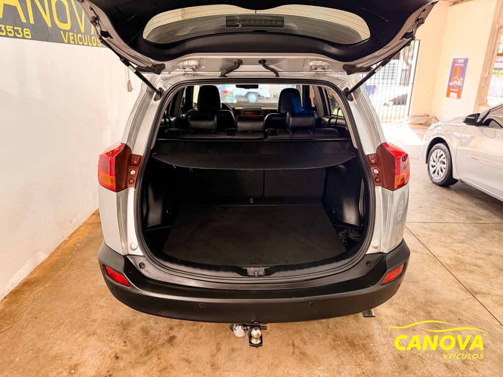 Toyota RAV4 Prata