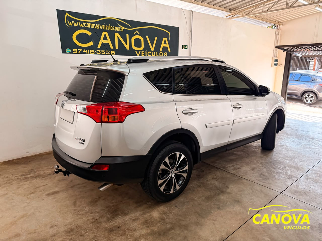 Toyota RAV4 Prata