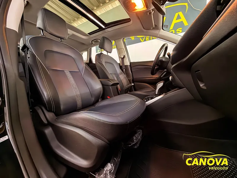 Chevrolet Tracker Preto