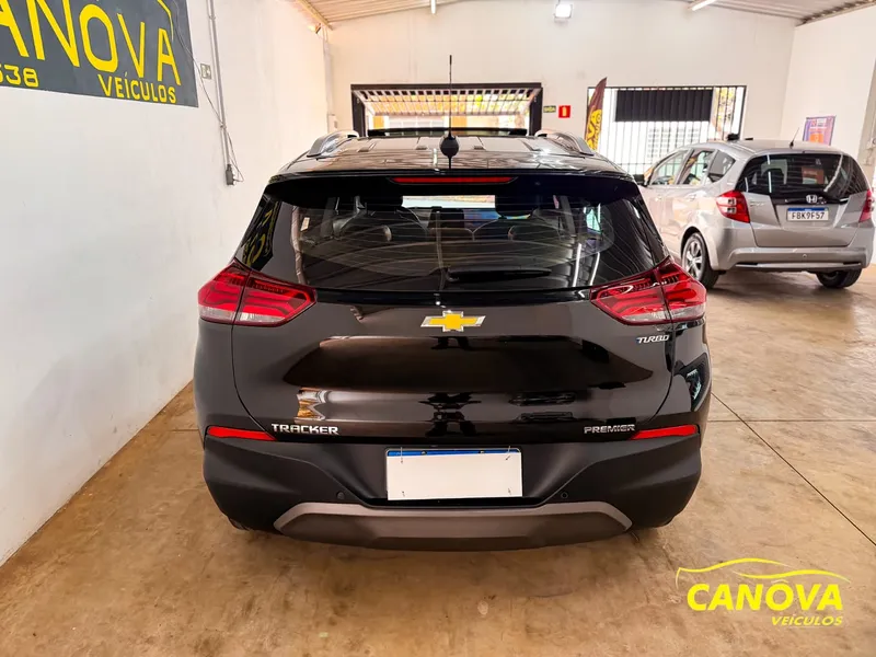 Chevrolet Tracker Preto