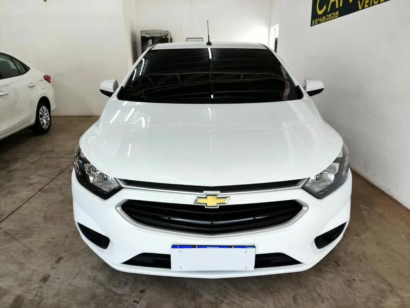 Chevrolet Onix Branco