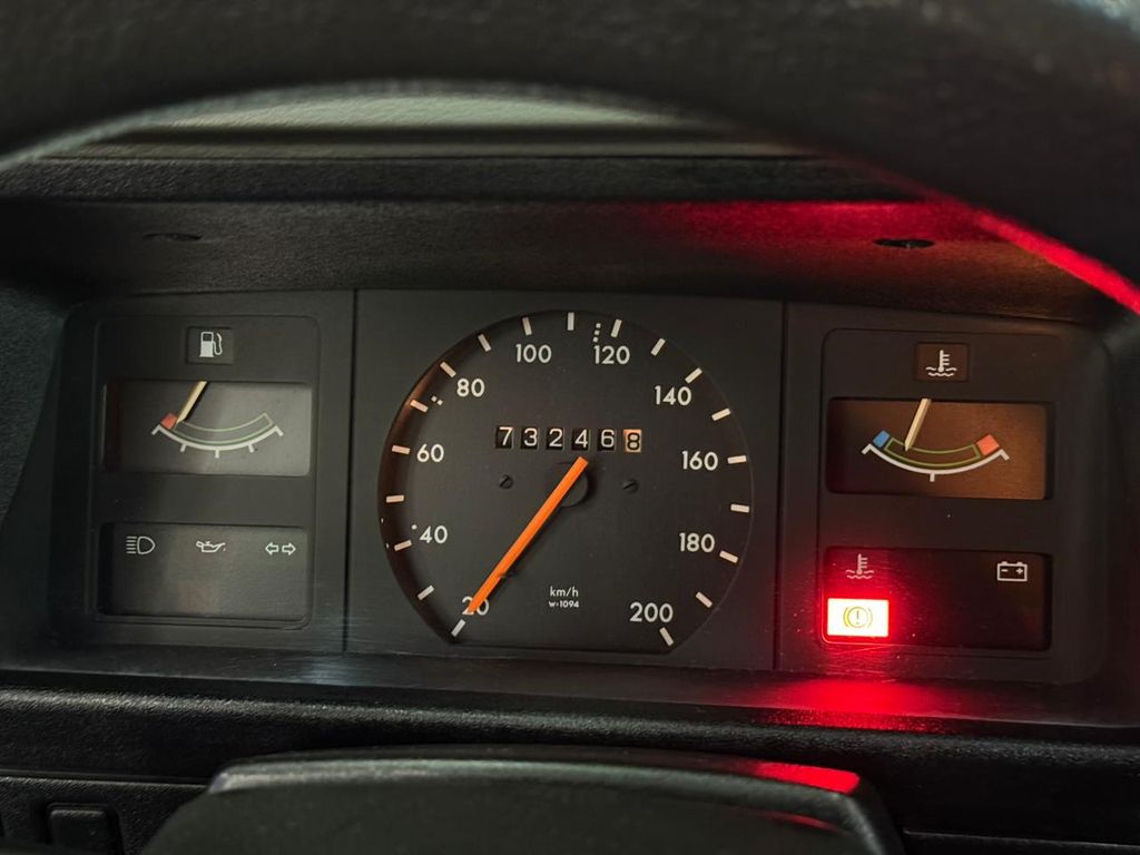 Chevrolet Monza Prata