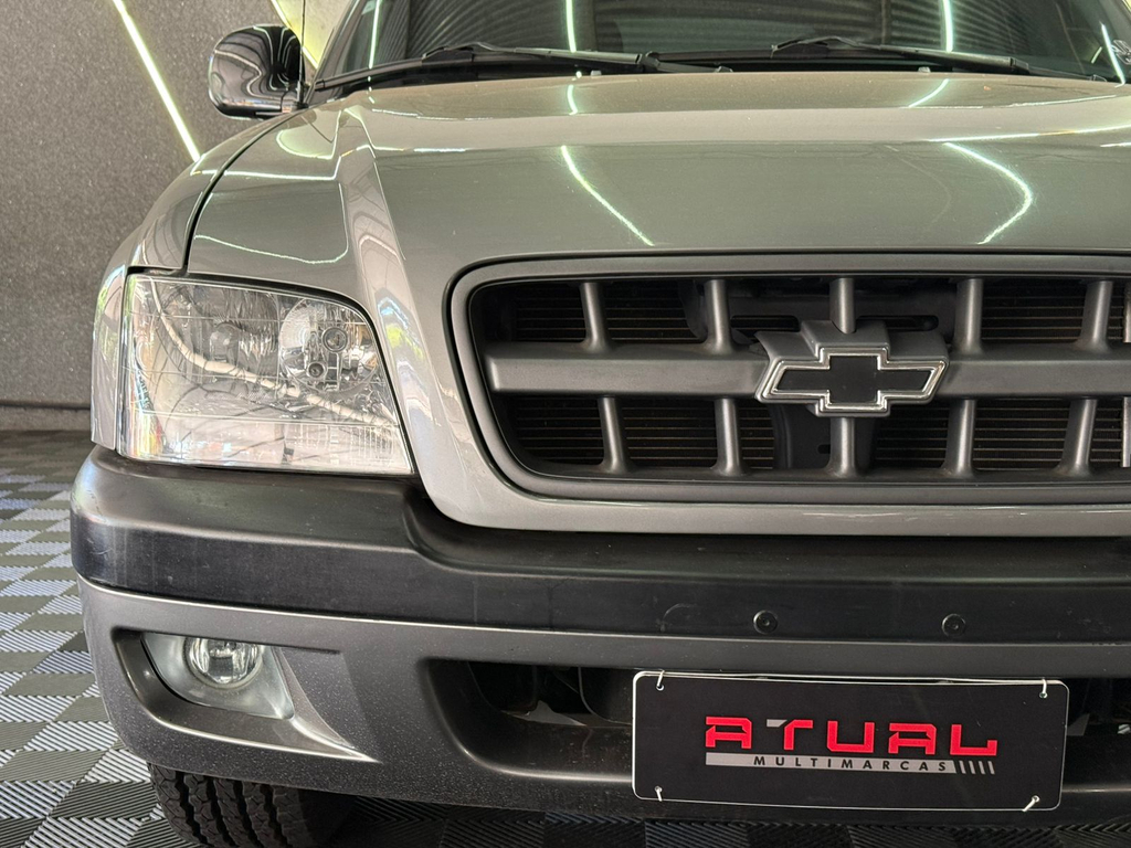 Chevrolet Blazer Cinza