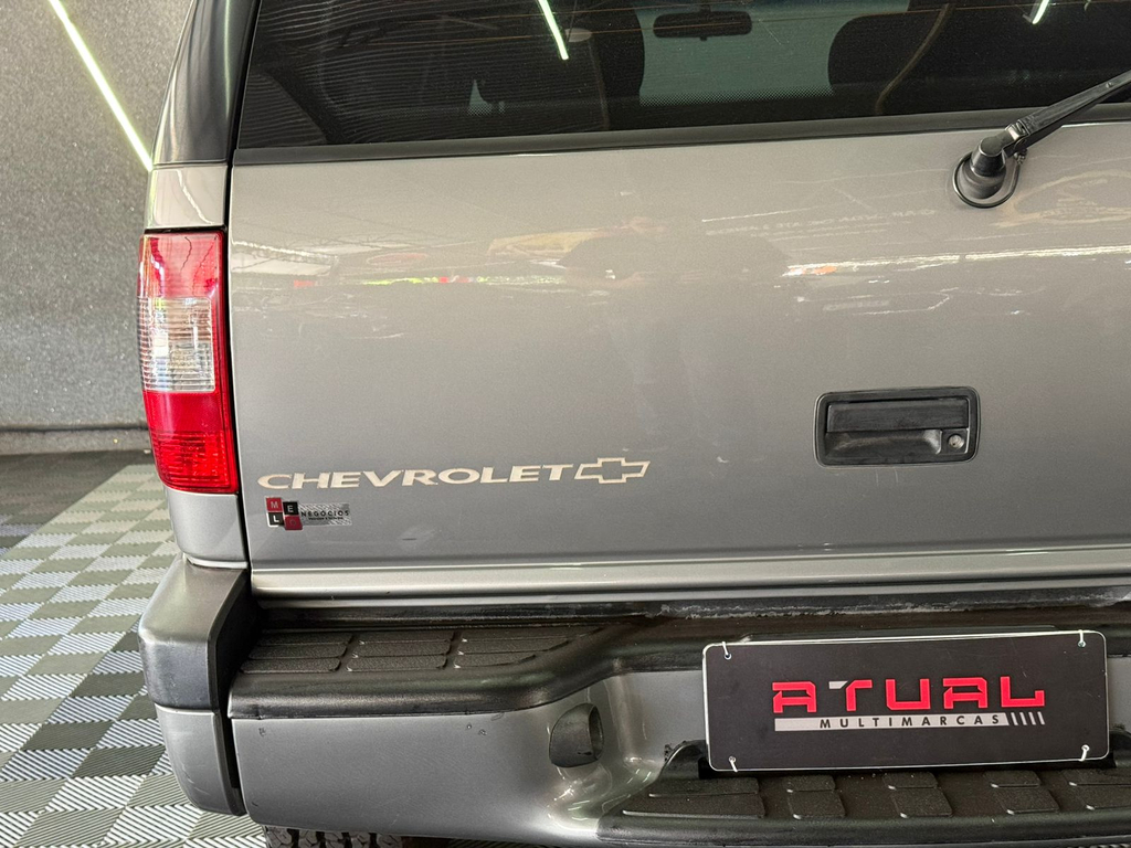 Chevrolet Blazer Cinza
