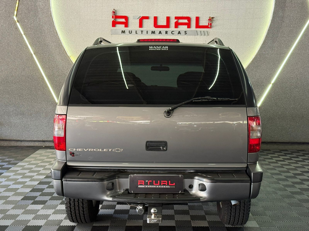 Chevrolet Blazer Cinza
