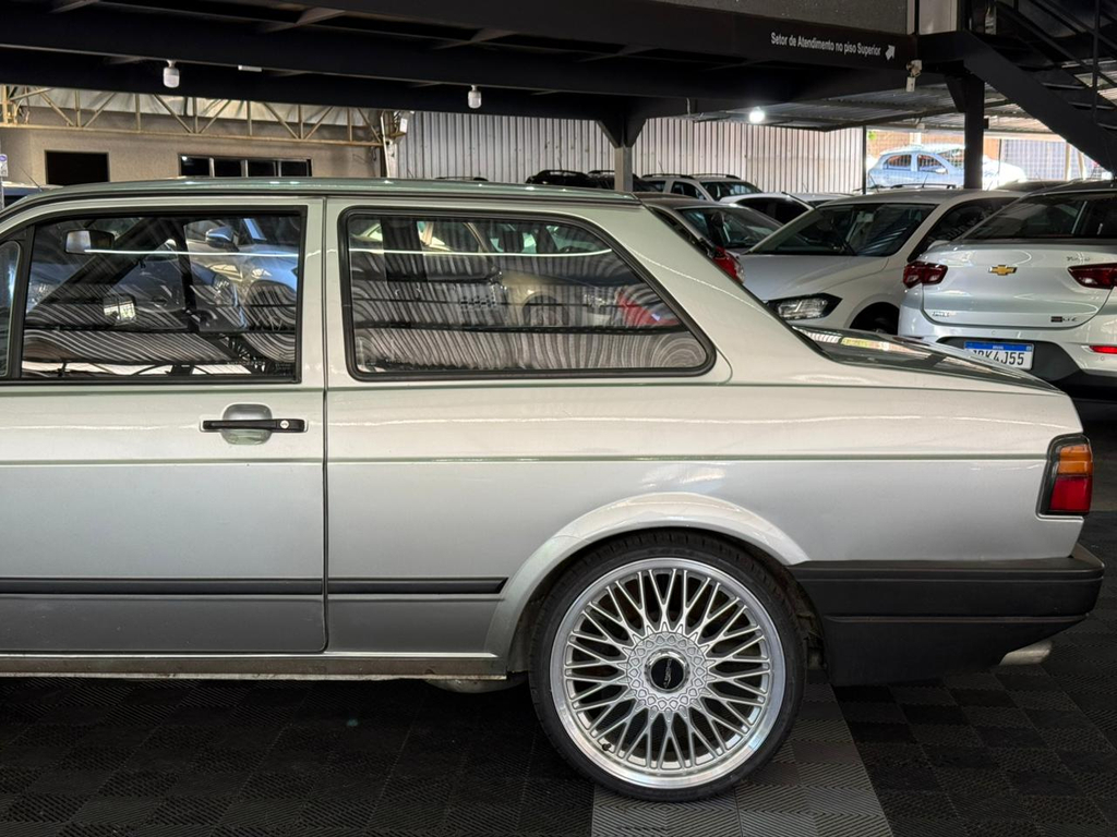 Volkswagen Voyage Prata