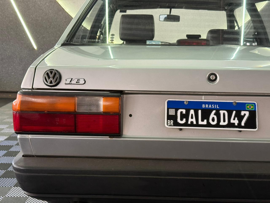 Volkswagen Voyage Prata