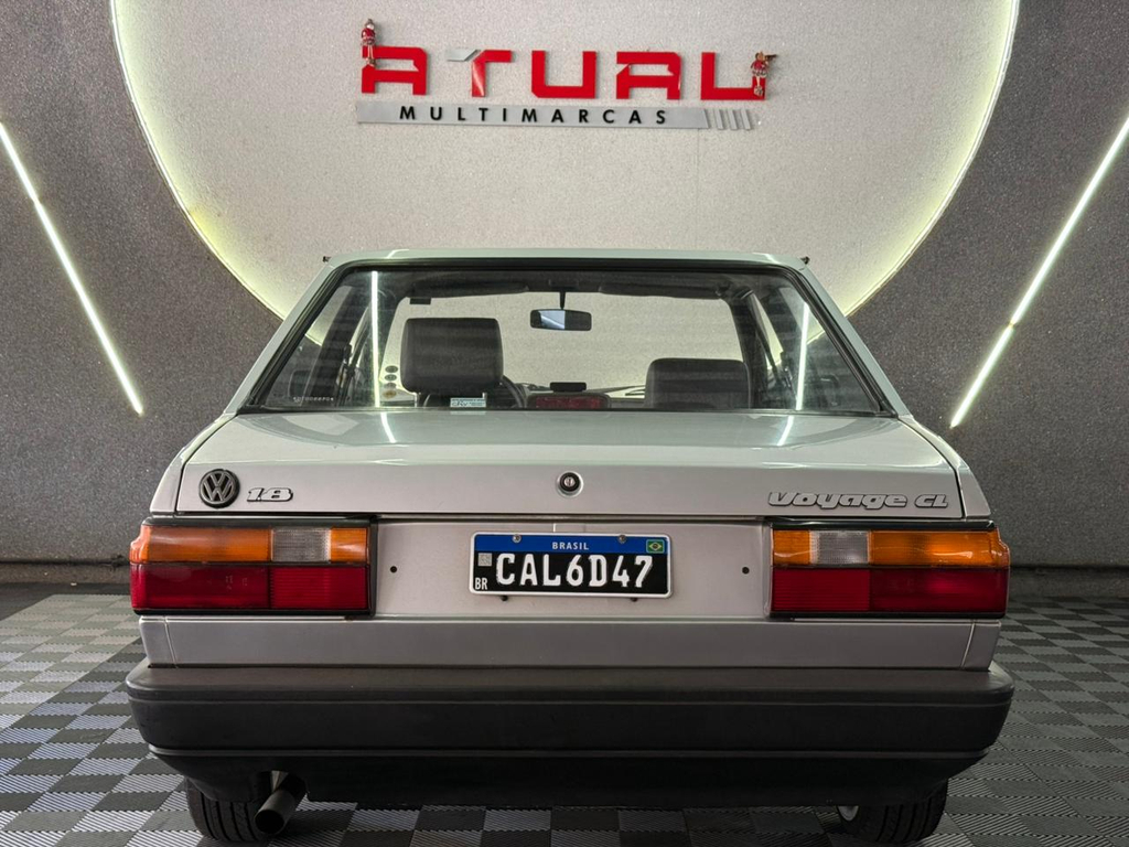 Volkswagen Voyage Prata