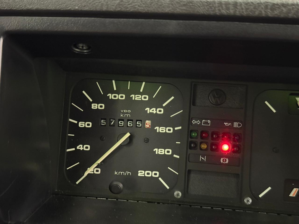 Volkswagen Voyage Prata