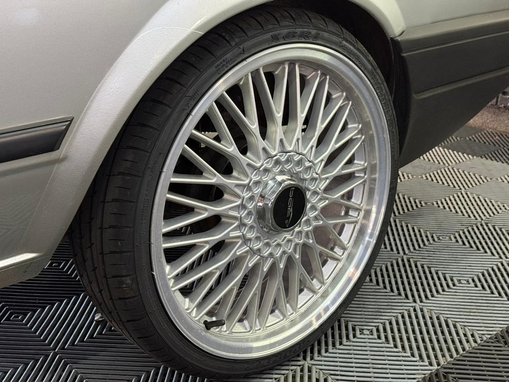 Volkswagen Voyage Prata